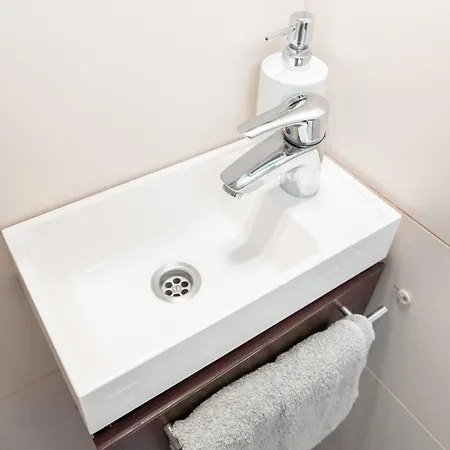 Bakats Square Premium With Ac Apartmán *