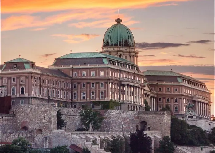 Apartment Bakats Square Premium With Ac Budapest