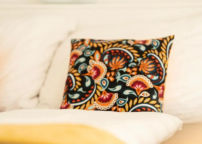 Bakats Square Premium With Ac