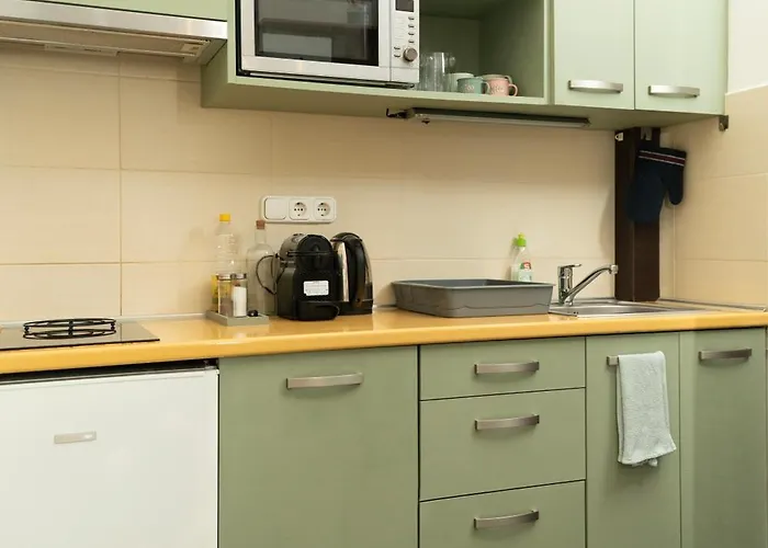 Apartment Bakats Square Premium With Ac